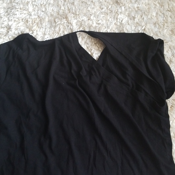 NWOT Fabletics tops bundle - Picture 3 of 3